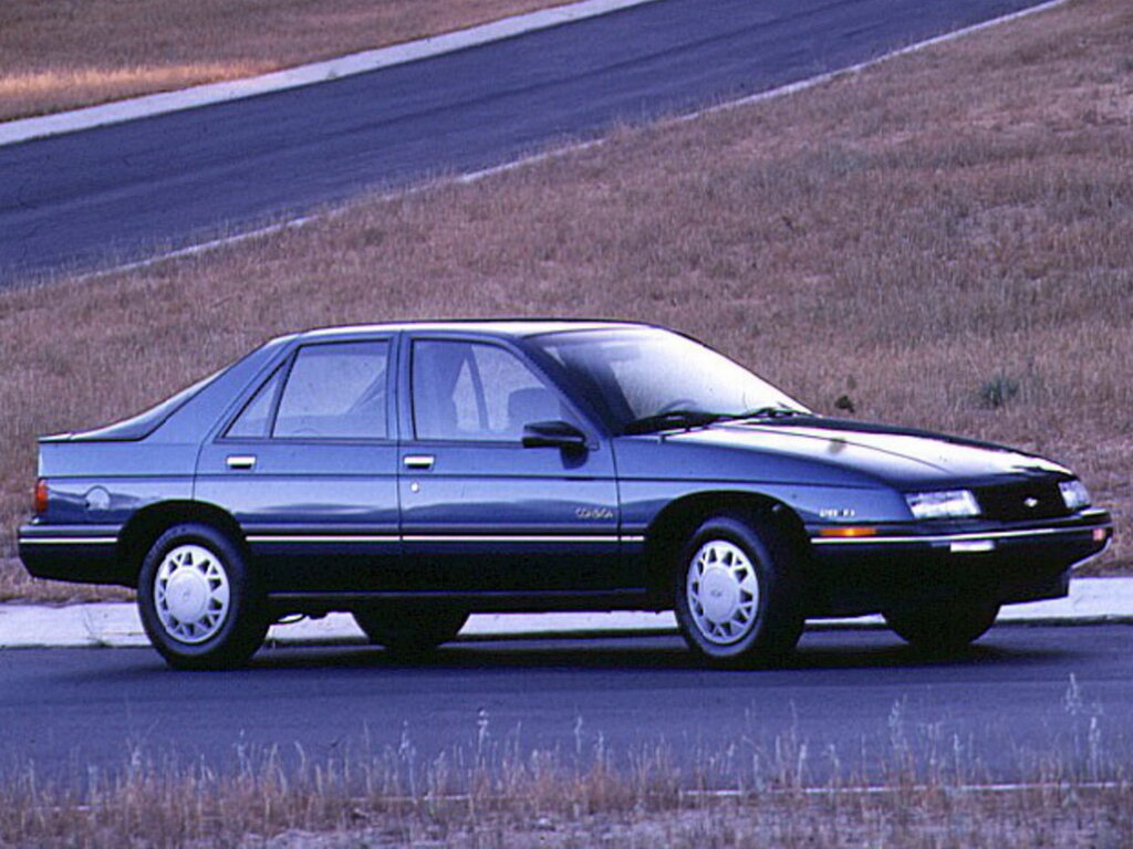 Chevrolet Corsica 1 поколение, лифтбек (06.1988 - 06.1991)
